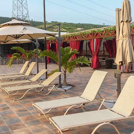 The Platinum Bay Hotel Birekuso 外观 照片