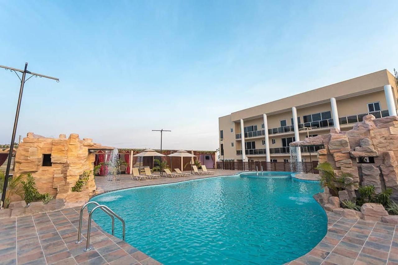 The Platinum Bay Hotel Birekuso 外观 照片