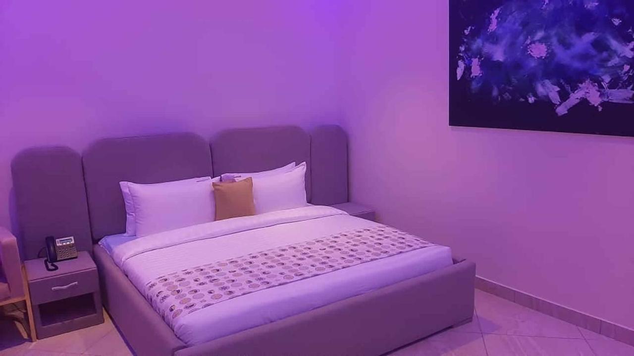 The Platinum Bay Hotel Birekuso 外观 照片